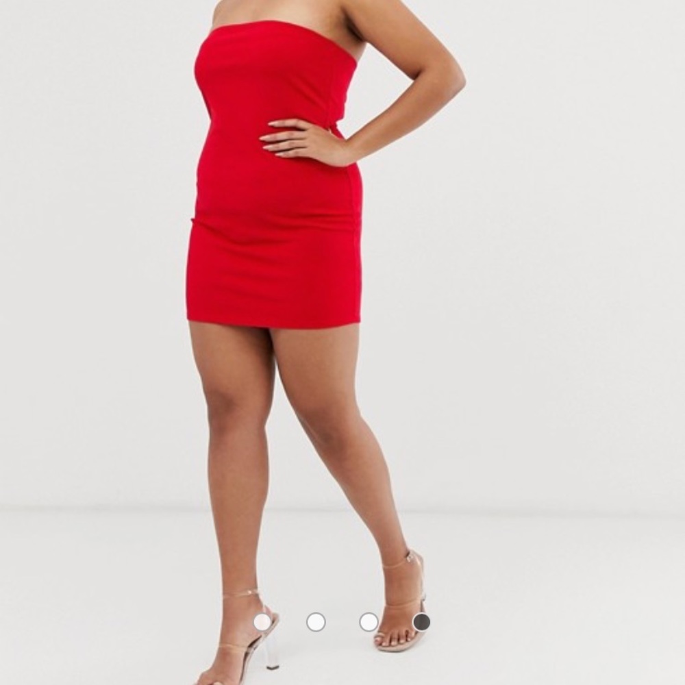 ‼️$25 today only‼️ Mini red dress